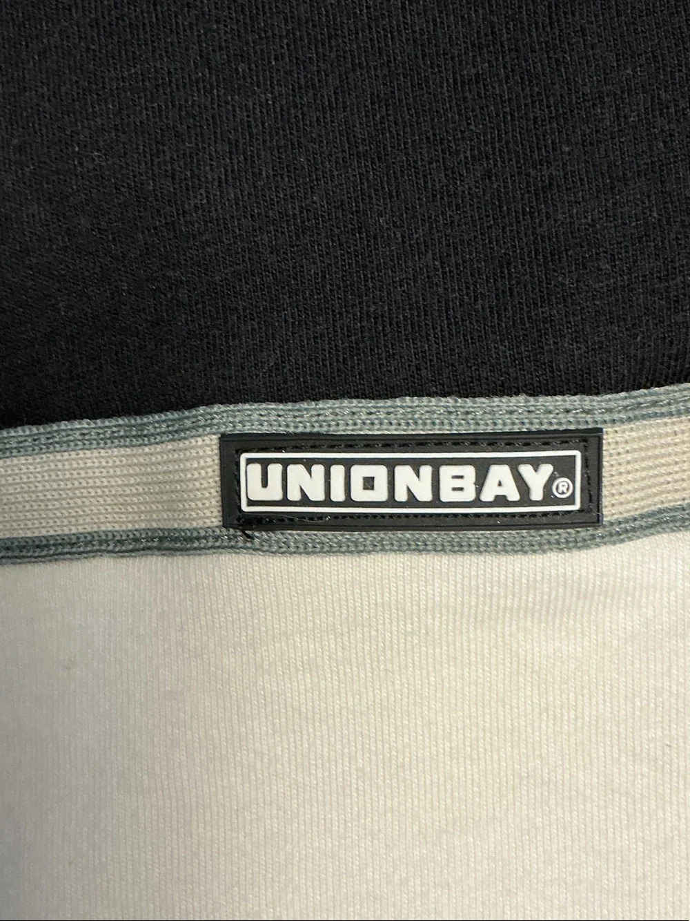 UNIONBAY Black and Cream Colorblock Crewneck Sweater